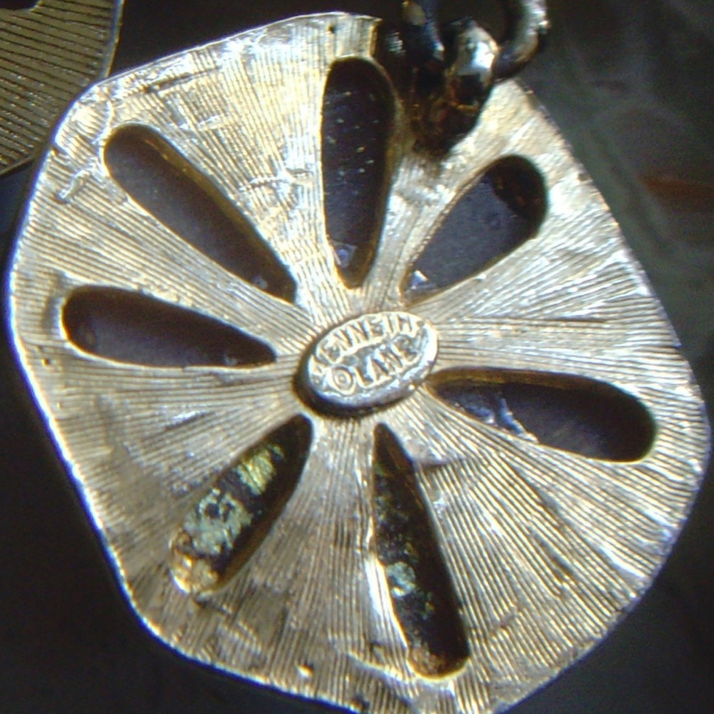 Kenneth J Lane Bib Necklace - Picture 16 of 16